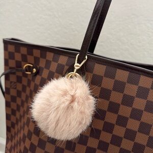 furla magnolia nuvola keyring pon bubble ksychain PINK